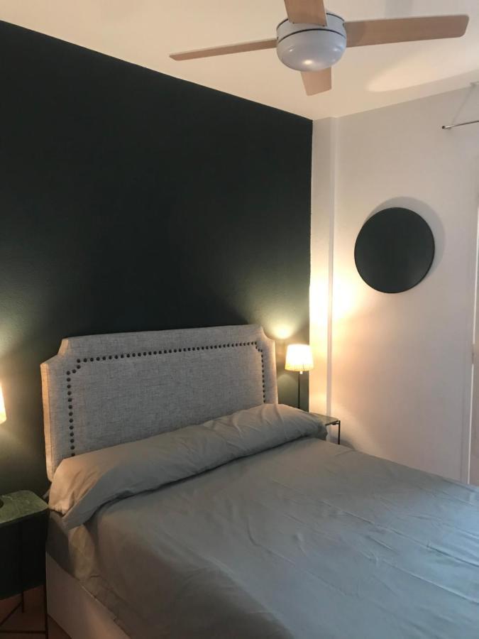 Apartamento Con Encanto Y Terraza En Barri Vell De Girona, El Cul De La Lleona エクステリア 写真