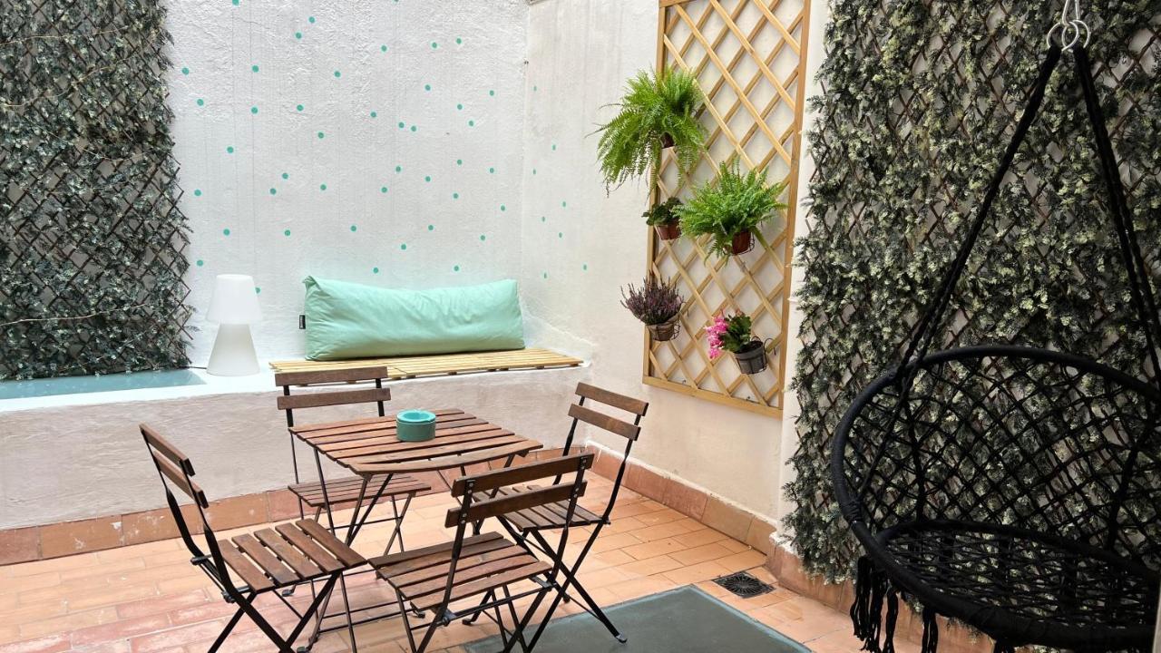 Apartamento Con Encanto Y Terraza En Barri Vell De Girona, El Cul De La Lleona エクステリア 写真